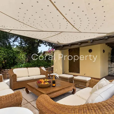 Marina - Vista Mare & Piscina Privata - By Coral بيت للعطل